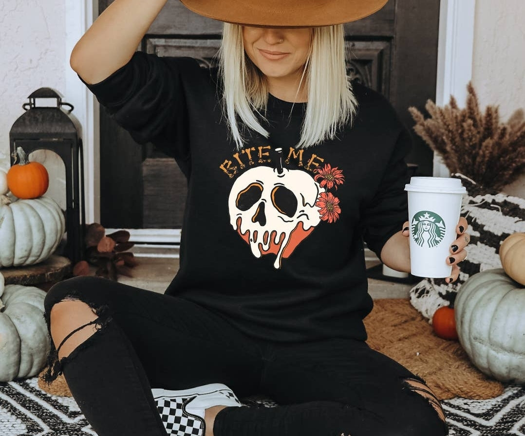 Bite Me Tee 🖤🍎